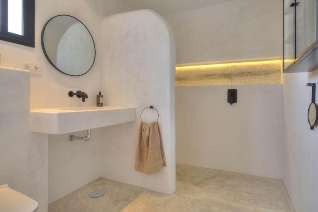 Villa Mas Tranquila - A Stylish Villa With Pool 150 M From The Beach Conil De La Frontera Exterior foto